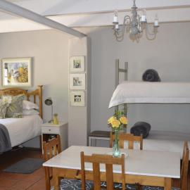 Rooiheuwel Cottage, hotel di Wellington