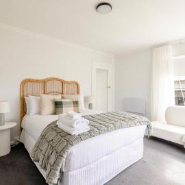 Ocean Vista Coastal Retreat Near the Beach, hotel v destinaci Cooee