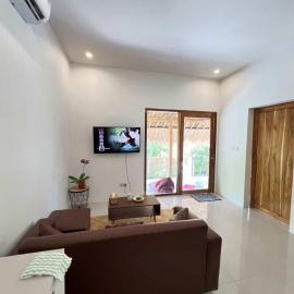 Awanara home Kuta Lombok, Jacuzzi in nature