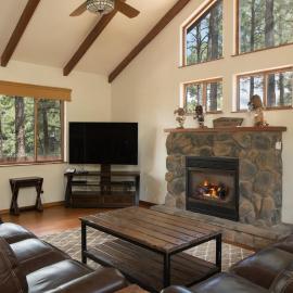 Burning Tree Lodge - Forest Views Fire Pit AC Pet and Family Friendly