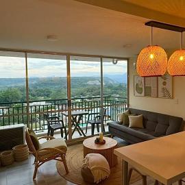 Tropical Apartment with View in Melgar
