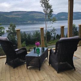 Fjordblikk newly built cottage with panoramic view, hotel a Hindbergaune