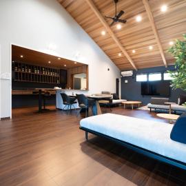 Shiranagi A modern private rental with BBQ and starry sky in the open-air space