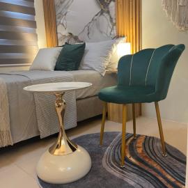 Serenity Stay B238 Spatial, hotel a Angatan