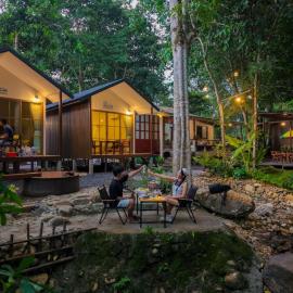 ลิตเติ้ล แคมป์ ชะอม, hotel en Ban Bung Mai