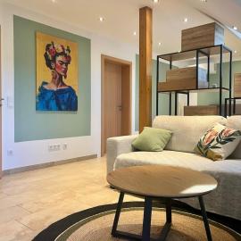 Nice apartment near Munich perfect for Oktoberfest, hotel v destinaci Schweitenkirchen