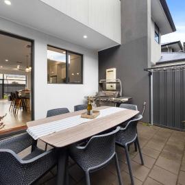 The Onka - Contemporary Escape by the Coast