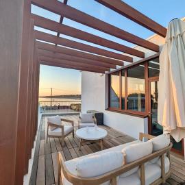 Villa moderne en bord de mer avec accès plage