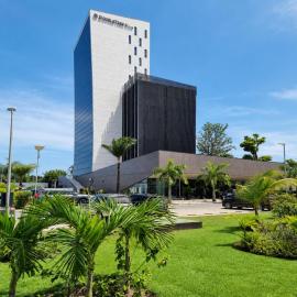 Doubletree By Hilton Pointe-Noire City Centre, hotel a Pointe-Noire