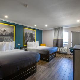 Super 8 by Wyndham Mesa Downtown Near Convention Center, hotel em Mesa