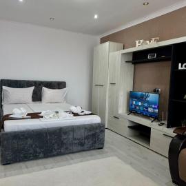 Apartament MAYA HATEG