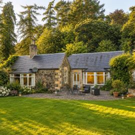 Woodland house, hotel i Elie