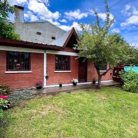 La Casita de Atrás
