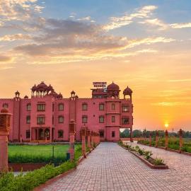 Harigarh Resort Jawai Sanderao, hotel em Sānderao
