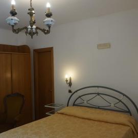 "Villaggio Camping Pompei" Bungalow & Camere, hotel v mestu Pompei