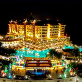 Utopia World, hotel em Mahmutlar
