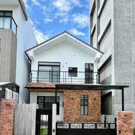 Fisun House