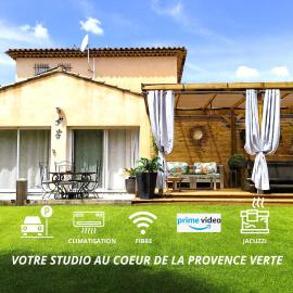 Charmant studio avec terrasse et jardin au cœur de la Provence 4 étoiles, hotel Camps-la-Source városában
