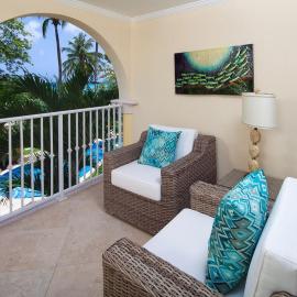 Modern Beachfront Condo with Pool - Sapphire 116