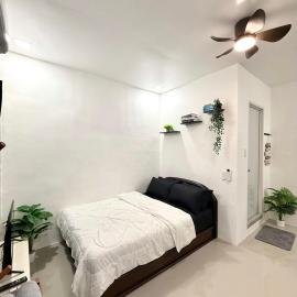 Lees Transient Unit 1B