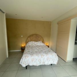 Maison coeur de village près de lourdes, hotel a Pontacq
