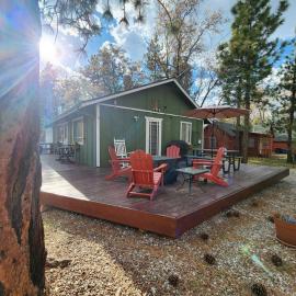 Bear Escapes II Affordable Luxury Cabin, hotel a Sugarloaf