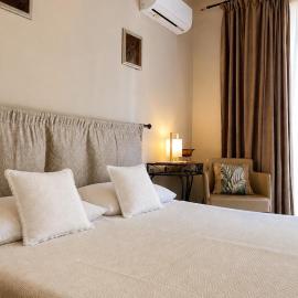 Haplotēs Rhodes Studio, hotel em Koskinou