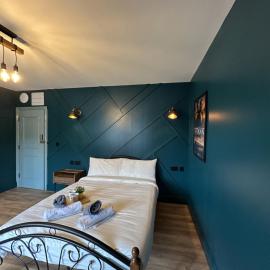 Modern En-Suite Room in Palmers Green