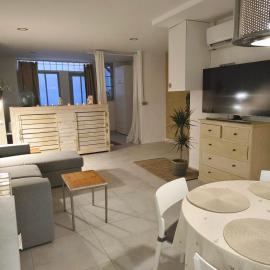 Loft Barri Vell, отель в Паламосе