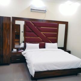 Hotel Alpine Karachi