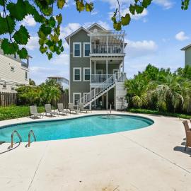 The Taj Mahal, hotel in Blue Mountain Beach