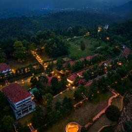 Mistaura Homes Resort Munnar by VOYE HOMES- Private cottages