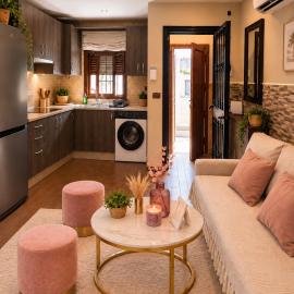 Dúplex con terraza a 5 min de Sevilla, hotel em Camas