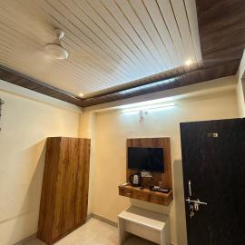 Hotel Mangal Bhog by shreejivaas group