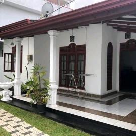 Villa T
