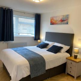 Modern & Stylish 2-Bedroom Home close to Blenheim Palace, hotel a Woodstock