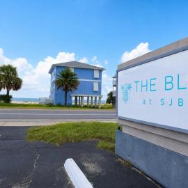 The Blu - A Boutique Motel