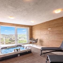 Magnifica Gozitan Villa Pool And Jacuzzi - Happy Rentals