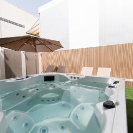 Alykes Maisonette Prv Jacuzzi, hotel in Kontokali