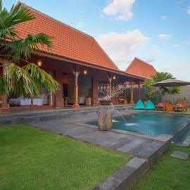 D'TEBA Villas, hotel u gradu Mambat