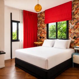 Scarlet Hotel