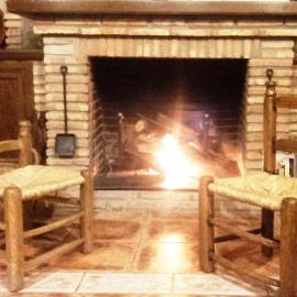 Casa Rural Peña Falcón en Monfragüe hasta 15 personas, hotel in Torrejón el Rubio