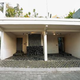 Kuru Kure Tropical Living