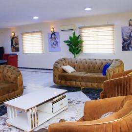 4 Bedroom Rennyshouse Apartment in Lagos