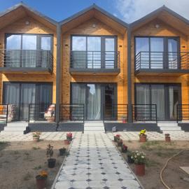 Барнхаус, hotel a Bosteri