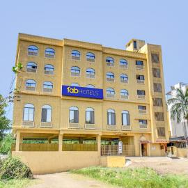 FabHotel Majestic Pearl