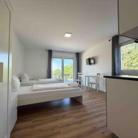AM101 moderne Monteurwohnung