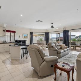 Marina Breeze - Wallaroo