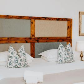 River Bend Cottages