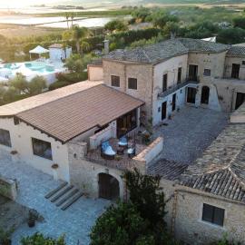 Agriturismo Baglio San Nicola, hotel in Naro
